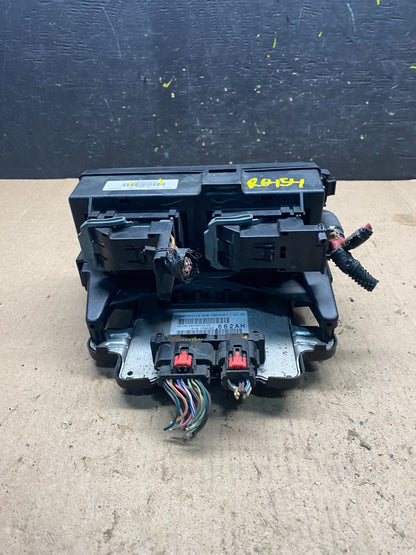 2005 Jeep Grand Cherokee Commander BCM Body Control Module R6454 DG4