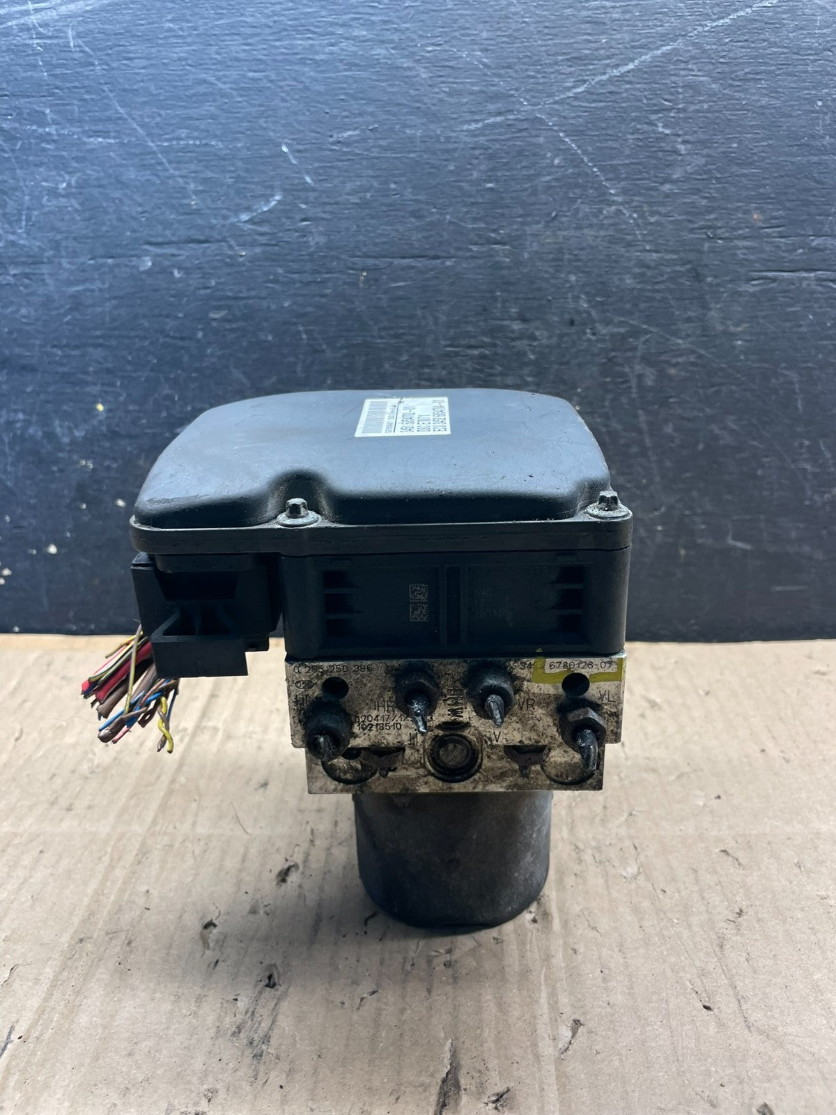 2007 to 2013 BMW X5 E70 ABS Anti-Lock Brake Pump Module OEM S4771 DG1