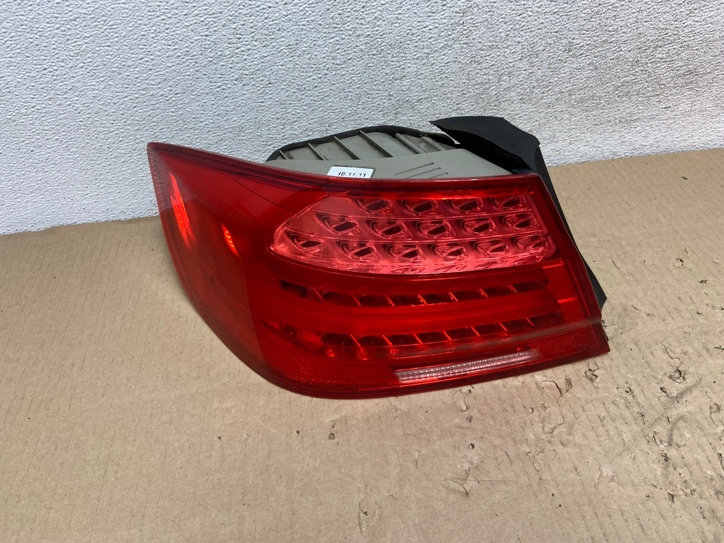 2011 - 2013 BMW 3 Coupe 328i 335i M3 E92 Left Driver Tail Light AG5950 LK0