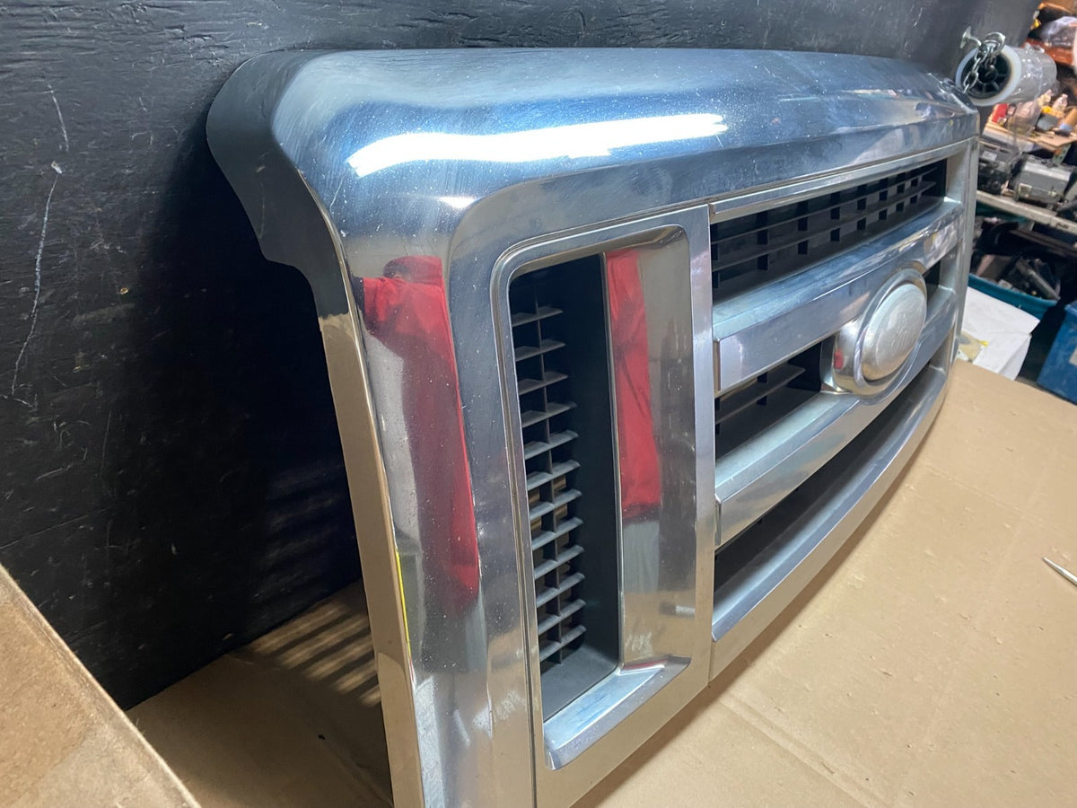 2008 to 2014 Ford Econoline E150 E250 Front Upper Chrome Grill Grille u0076 DG2