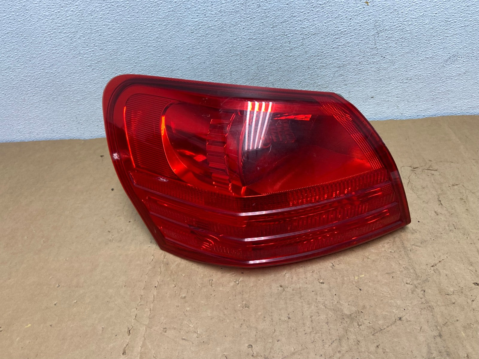 2008 to 2015 Nissan Rogue Left Driver Lh Side Tail Light AD1279 LK0