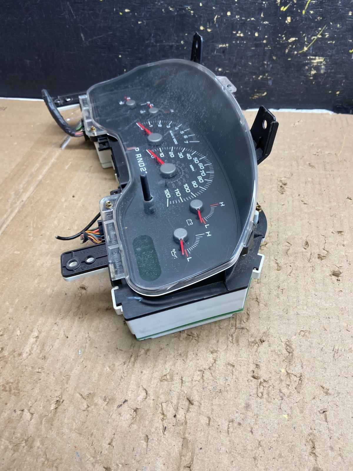 2000 2002 Ford Expedition Speedometer Instrument Gauge Cluster Oem AB5556 DG3