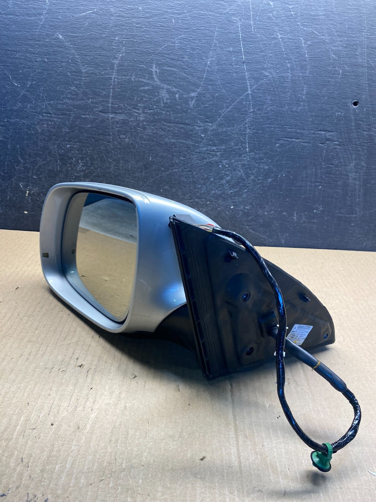 2007 to 2009 Audi Q7 Left Driver Lh Side View Door Mirror AG3933 DW11