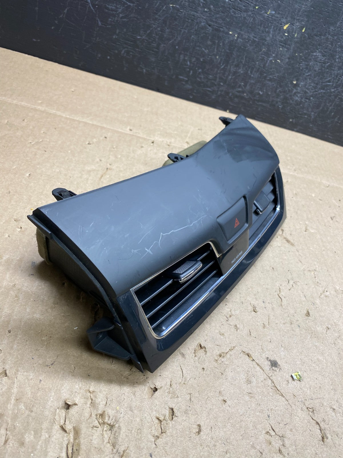 2013-2015 Nissan Altima Center Dash Vents Ac Air Vent Trim Panel Bezel AC6624 DG2