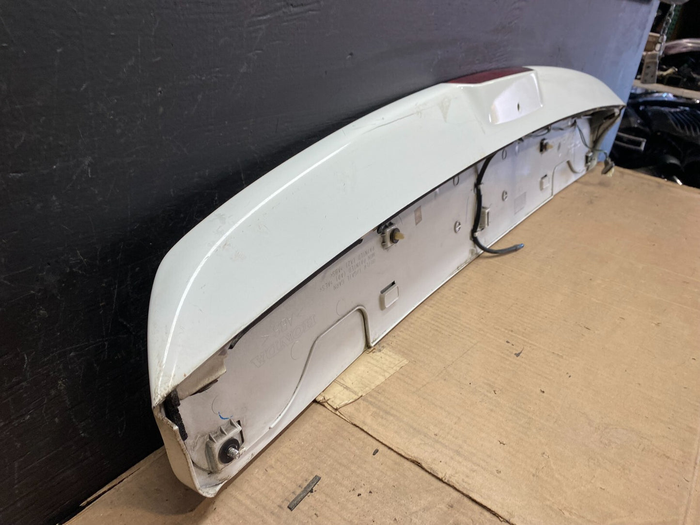 2005 2006 2007 Honda Odyssey Rear Trunk Spoiler Gate Oem E3210 DG8