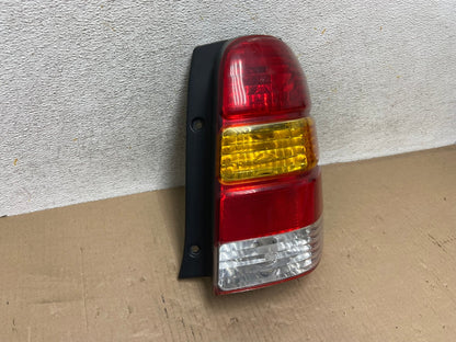 2001 to 2007 Ford Escape Right Passenger RH Side Tail Light AH5790 LK1