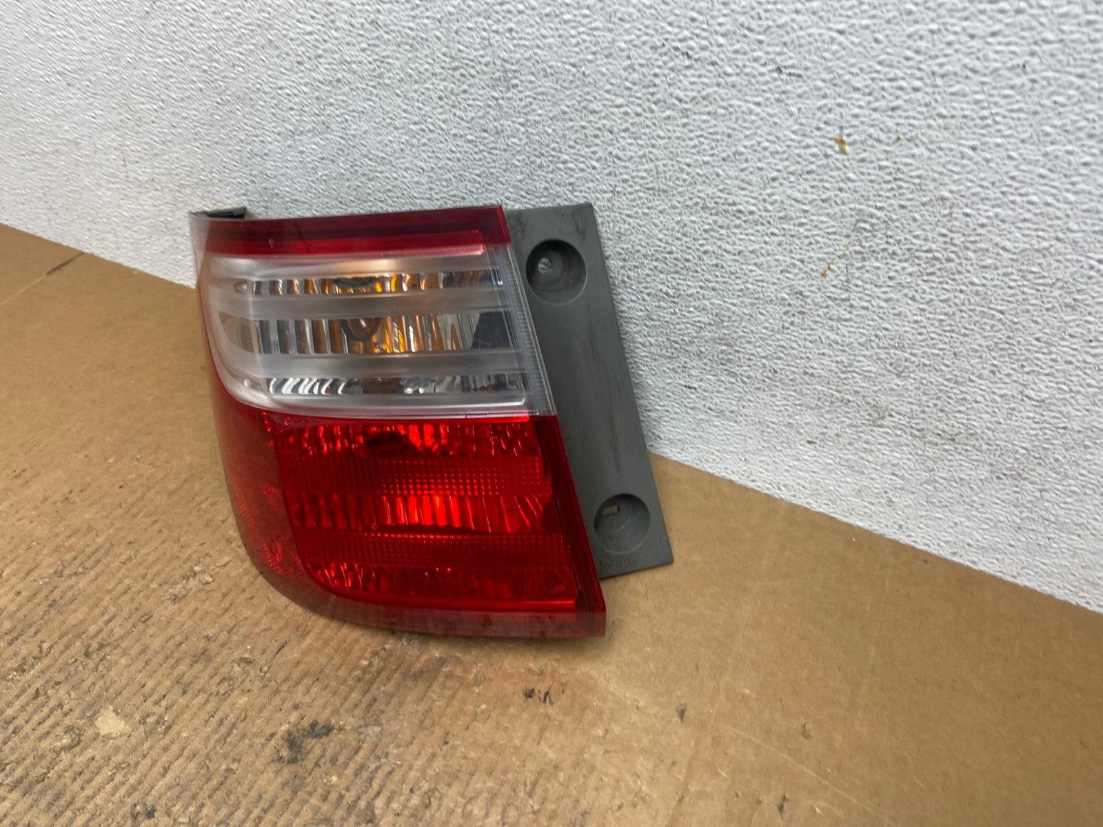 2011 2012 2013 Honda Odyssey Left Driver Side Tail Light AE2595 LK1