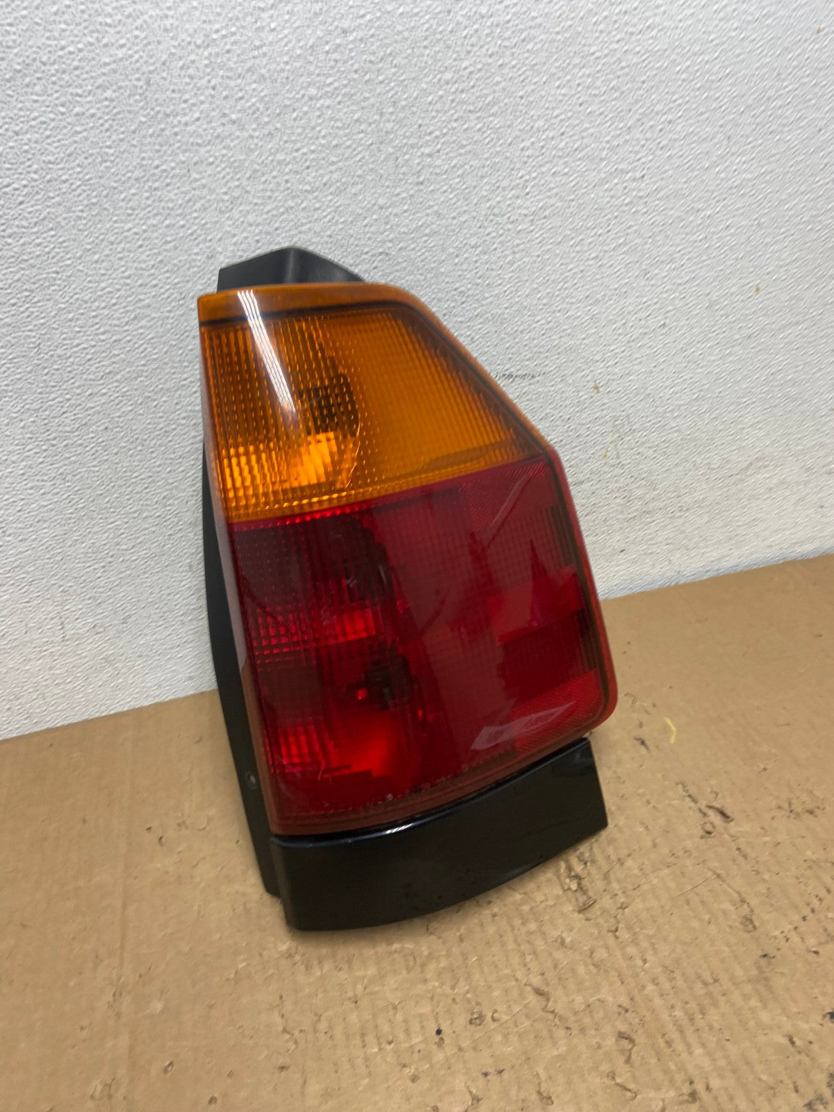 2002-2009 GMC Envoy Right Passenger RH Side Tail Light AD2402 LK2