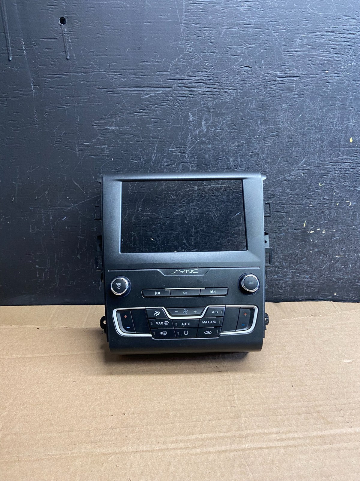 2017 to 2020 Ford Fusion Radio Climate Control A/C Control AF2428 DG0