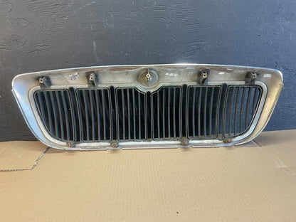 1998 to 2002 Mercury Grand Marquis Front Upper Grill Grille AE3495 DG3