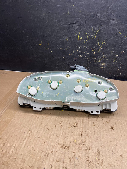 2005 to 2006 Mazda Tribute Speedometer Cluster ab5562 DG4