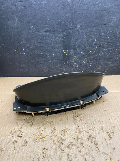 2004 to 2007 Chevrolet Express Speedometer Cluster Gauge OEM  V7358 DG3