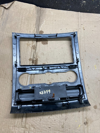 2007-2018 Mercedes Dodge Sprinter Center Console Radio Instrument Panel X5779 DG3