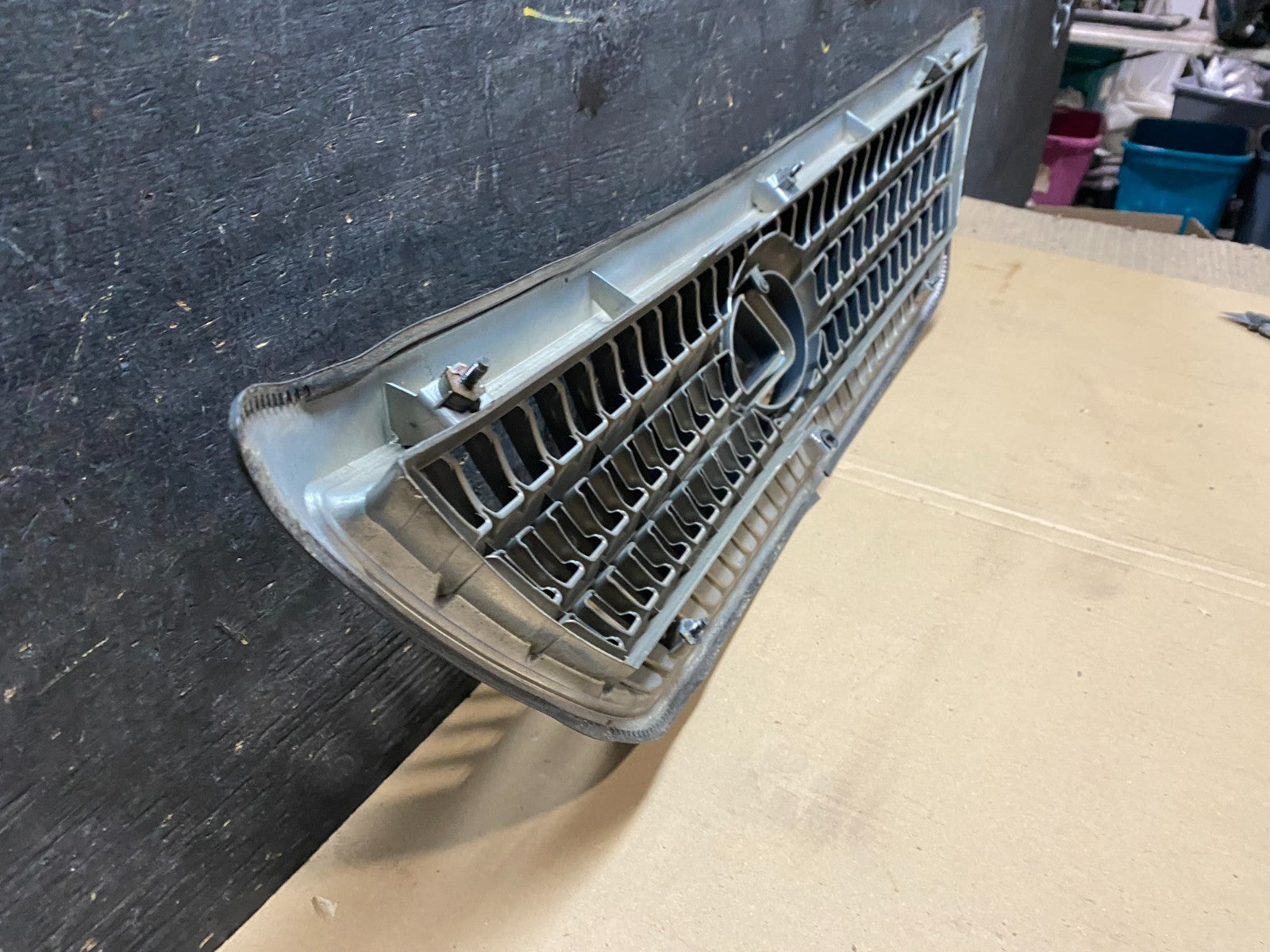 2006 to 2009 Lexus RX400H Front Upper Grill Grille Oem X2968 DG8