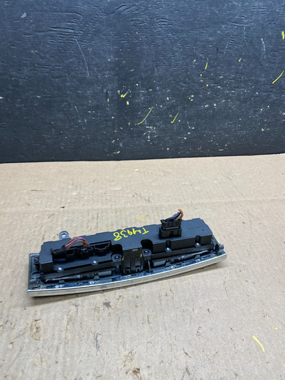 2005 - 2007 Mercedes C230 C240 Center Console Switch Control Unit T4938 DG5