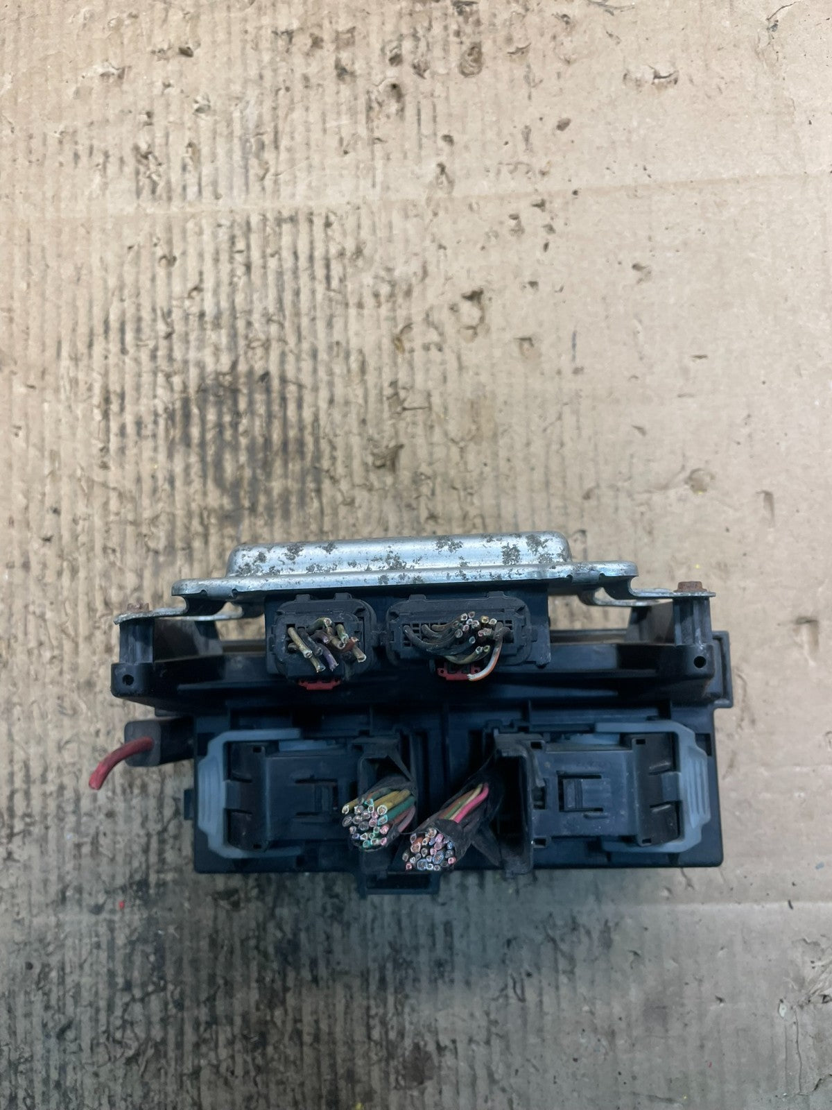 2008 Dodge Durango Multifunction Unit Module Fuse Box Body Control Oem u9161 DG6