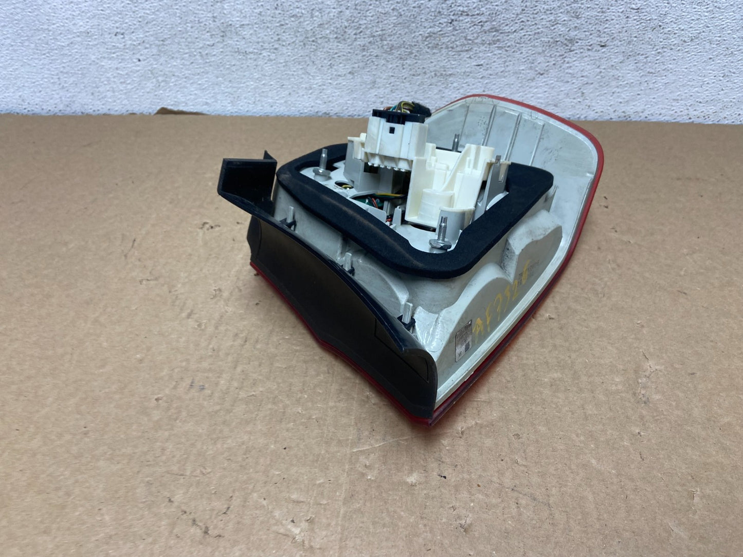 2009 2010 BMW 323i 325i 328i 335i 3 Series Left Driver Tail Light AF7326 DW5