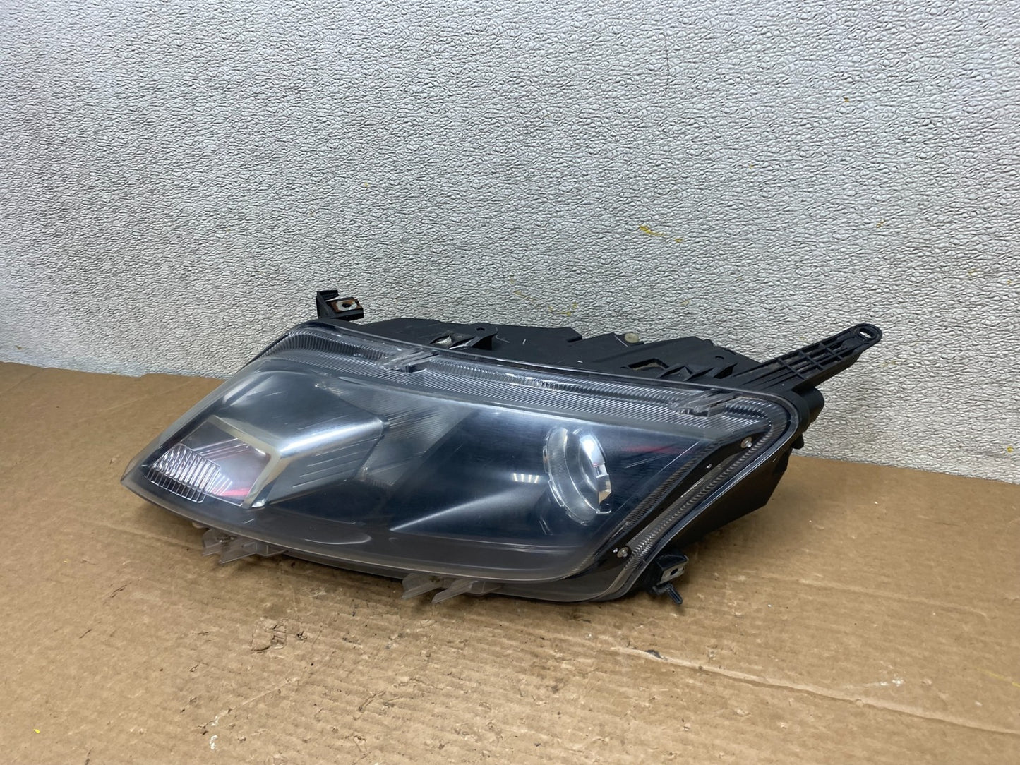 2010 2011 2012 Ford Fusion Left Driver LH Side Headlight Halogen Z2863 DW1