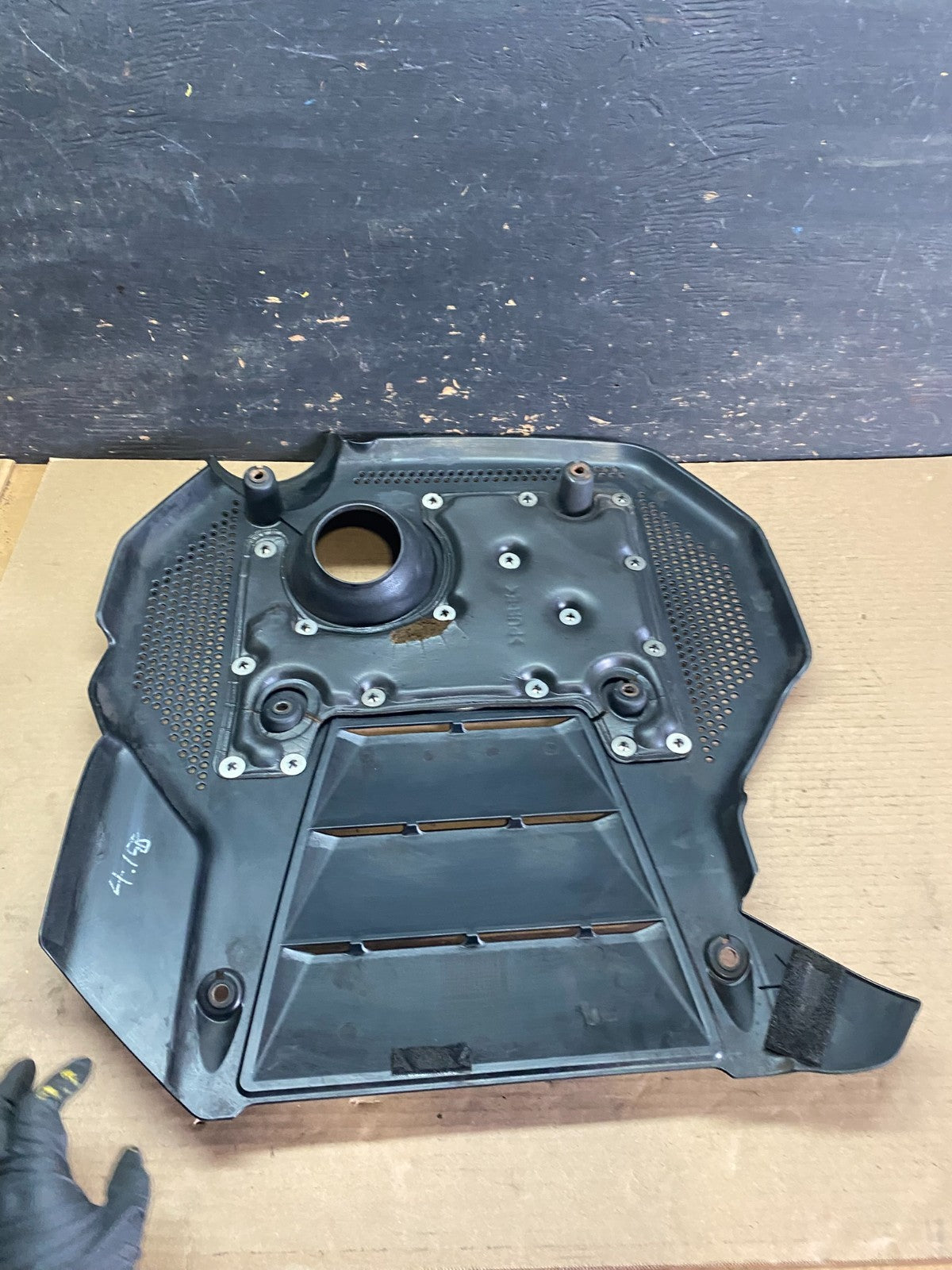 2006 to 2010 Hyundai Azera V6 Engine Motor Shield Cover OEM S1232 DG4