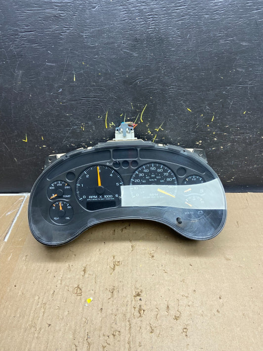 2000 2005 Chevrolet S10 Blazer Cluster Gauge Speedometer Oem ab5530 DG0