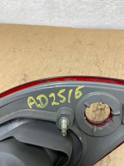 2001 2002 Toyota Corolla Right Passenger RH Side Inner Tail light AD2516 LK7