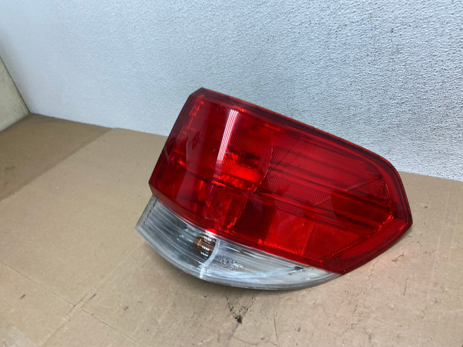 2008 2009 2010 Honda Odyssey Right Passenger Side Tail Light AE6814 LK1