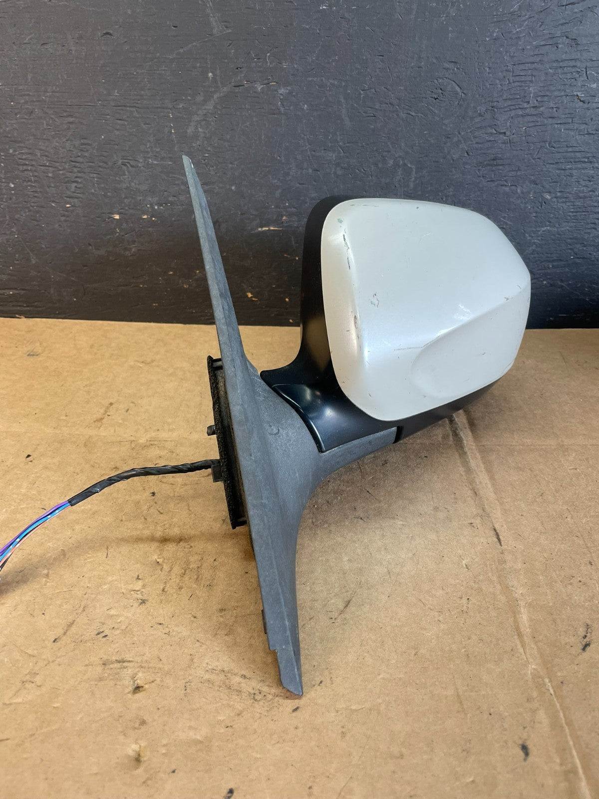 2009 to 2010 Subaru Forester Left Driver Side View Power Door Mirror AE1036 DW1