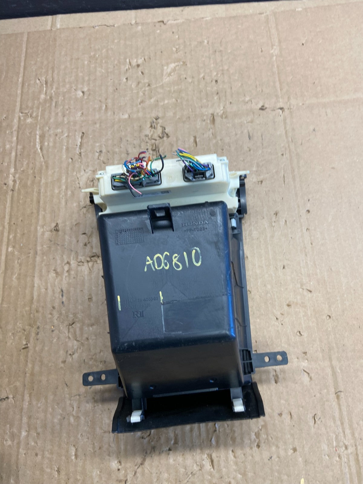 2009 to 2011 Honda Pilot Storage Climate Control A/C Heater ad6810 DG4