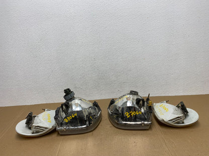 2002-2005 Mercury Mountaineer Left+Right Side Turn Signal Headlights AC5645 DG6
