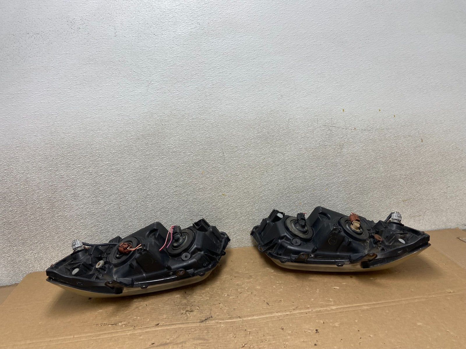 2004 2005 2006 Toyota Highlander Headlights Left+Right Side AB4833 DW7