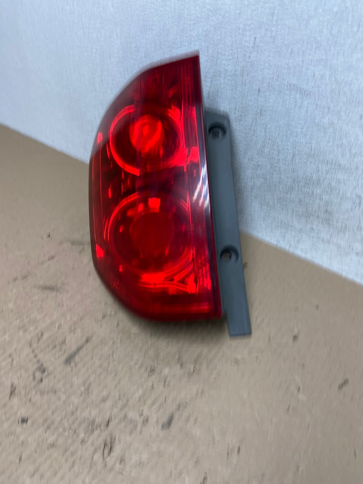 2003 2004 2005 Honda Pilot Left Driver LH Side Tail Light AE7105 LK1