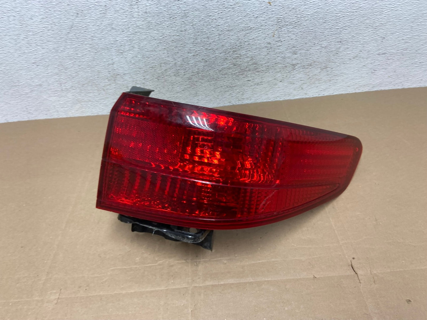 2005 Honda Accord Right Passenger Rh Side Tail Light AE4893 LK0