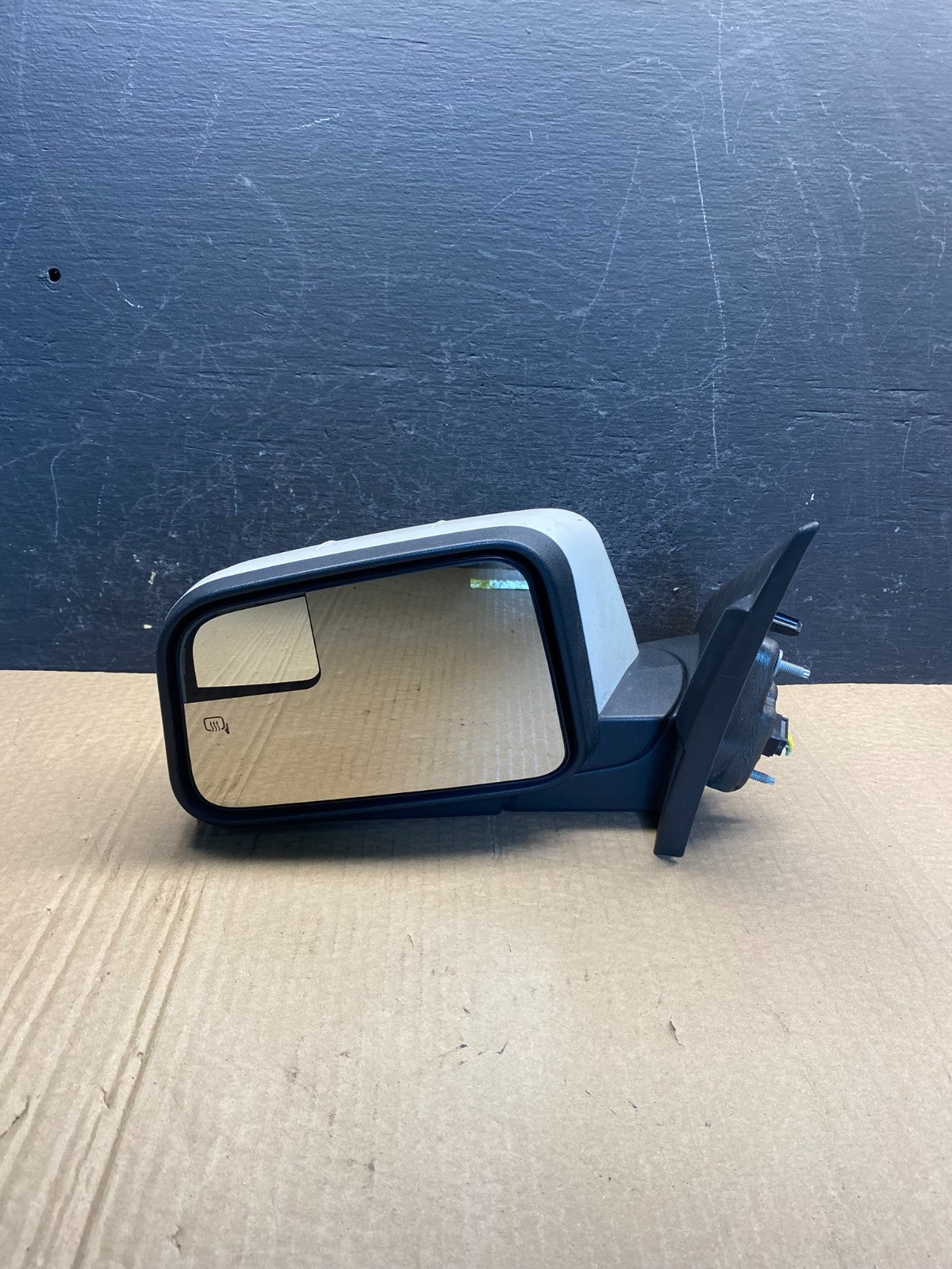 2007 to 2010 Ford Edge Left LH Side View Door Heated Mirror AF6967 DG8