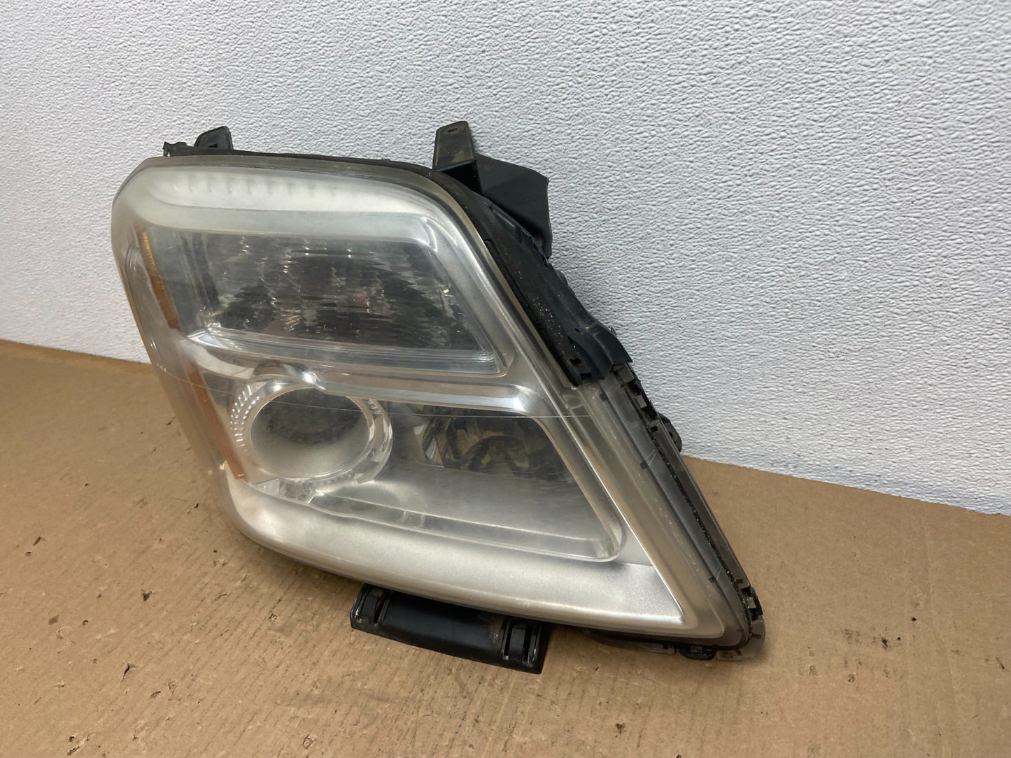 2010 to 2015 GMC Terrain Halogen Passenger Right Rh Side Headlight Oem AB6624 DW1