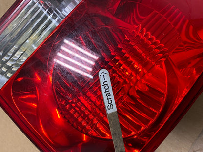 2004-2007 Volkswagen Touareg Right Passenger Rh Side Inner Tail Light Oem O66964