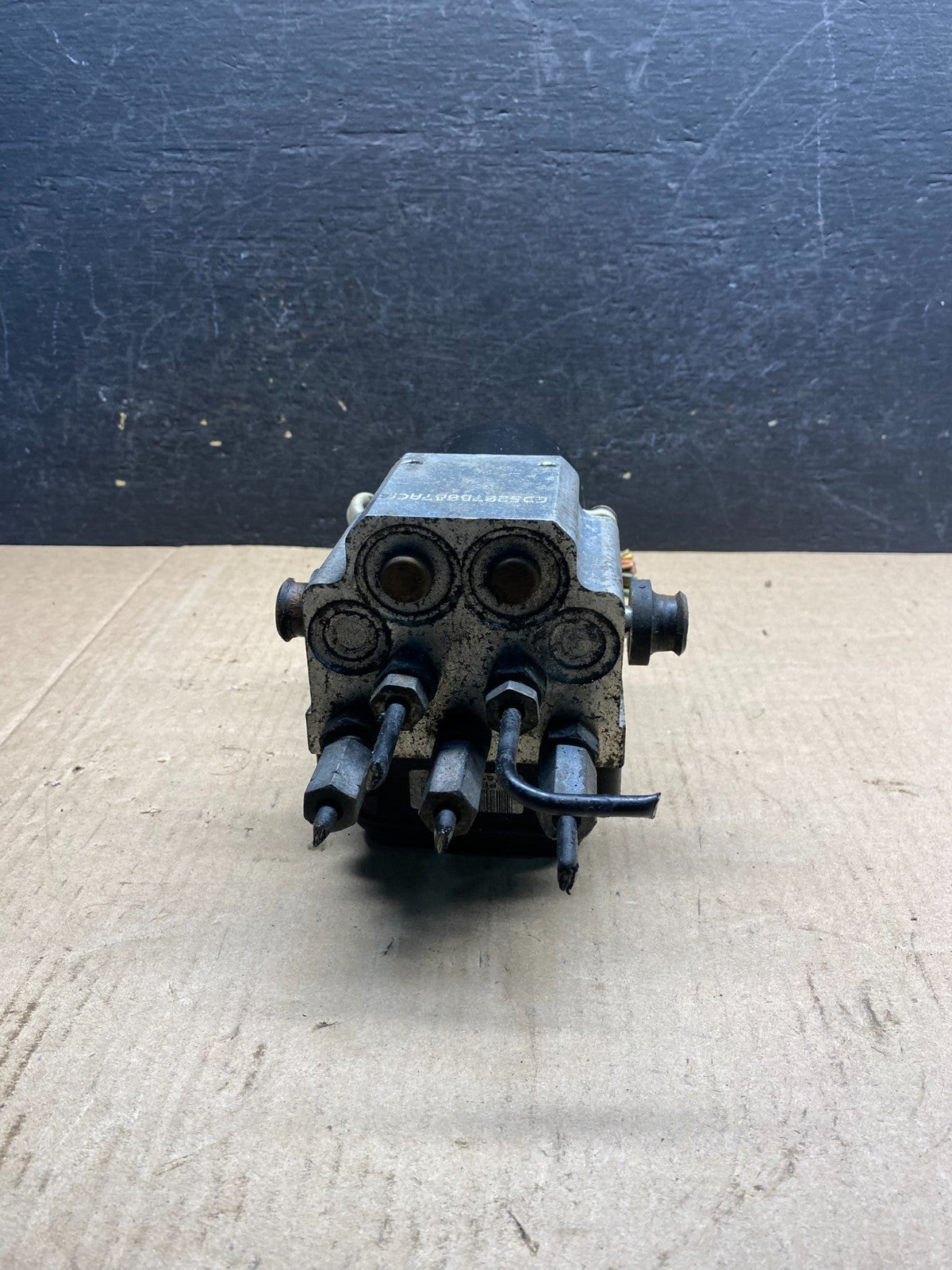 2006 2007 Ford E250 E350 Econoline Anti-Lock ABS Antilock Brake Pump AG3637 DG5