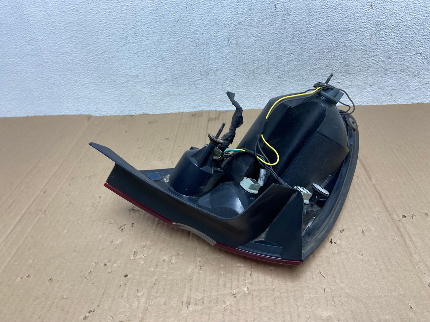 2005 to 2009 Buick Lacrosse Right Passemger RH Side Tail Light AE8983 LK4