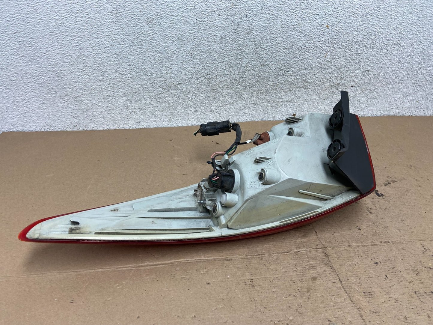 2010 to 2015 Hyundai Tucson Left Driver LH Tail Light AF5055 DW5