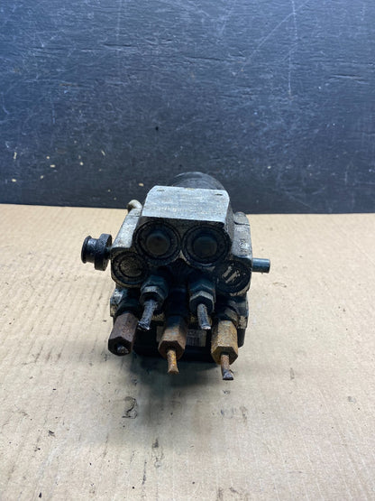 2006 Jeep Grand Cherokee Commander Fuse Box Relay Body Module BCM AH1650 DG5
