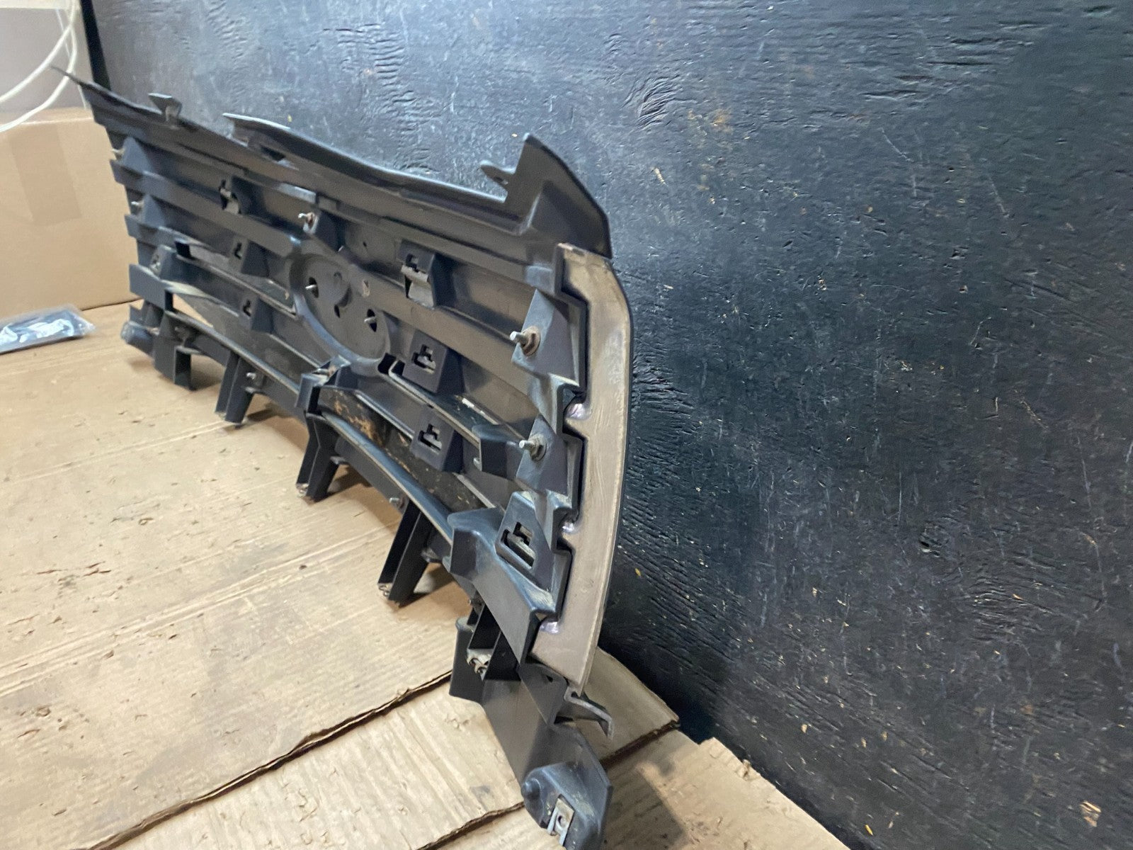 2007 2008 2009 2010 Ford Edge Front Upper Chrome Grill Grille Oem w2430 DG8