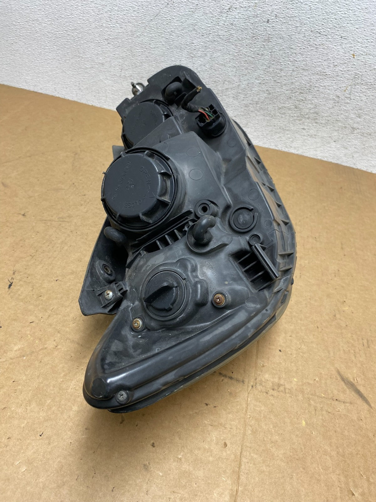 2007 2008 2009 Hyundai Santa Fe Left Driver LH Halogen Headlight AE3249 DW8