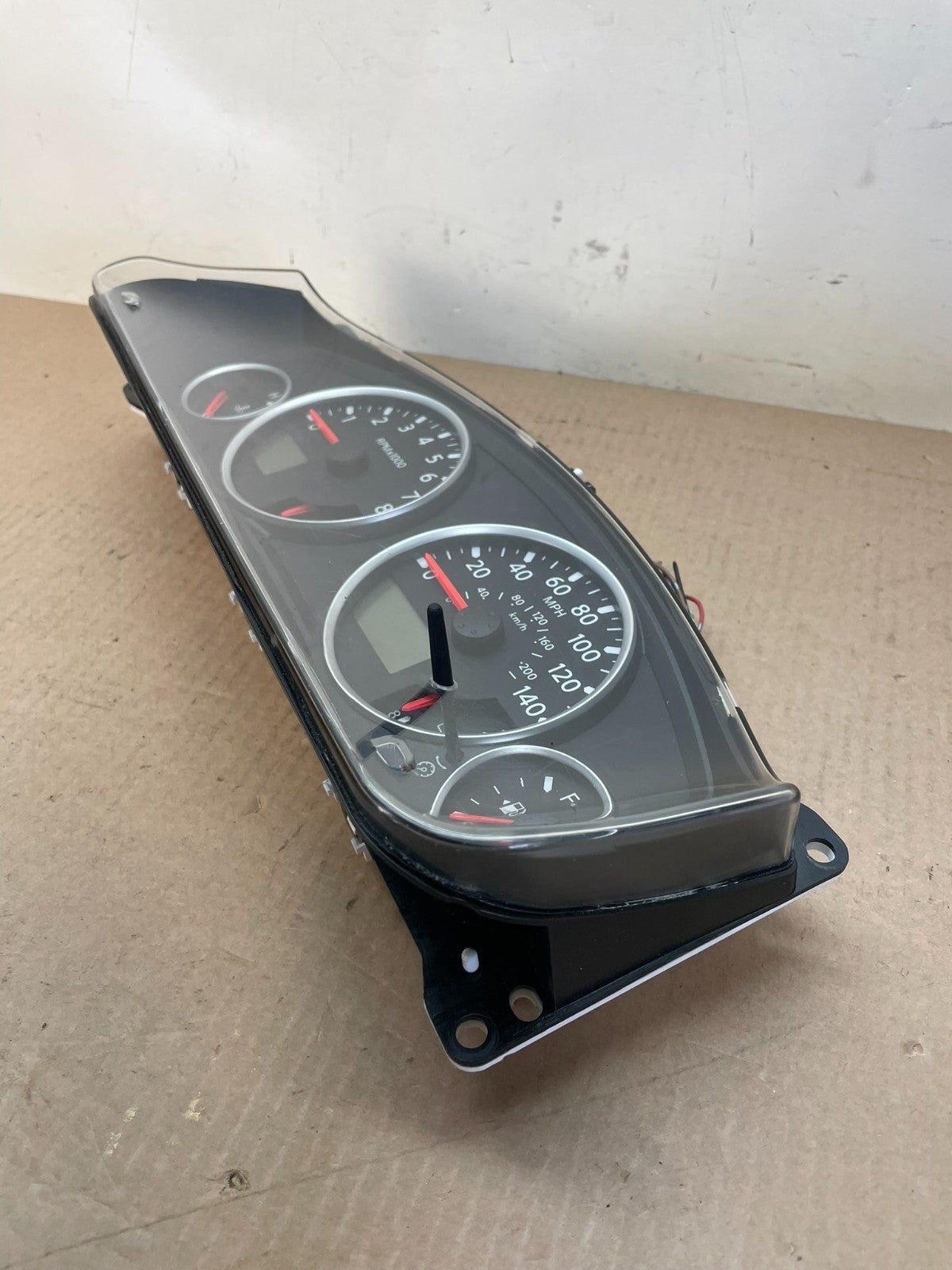 2005 Nissan Pathfinder Speedometer Cluster Gauge AI8535 DG2