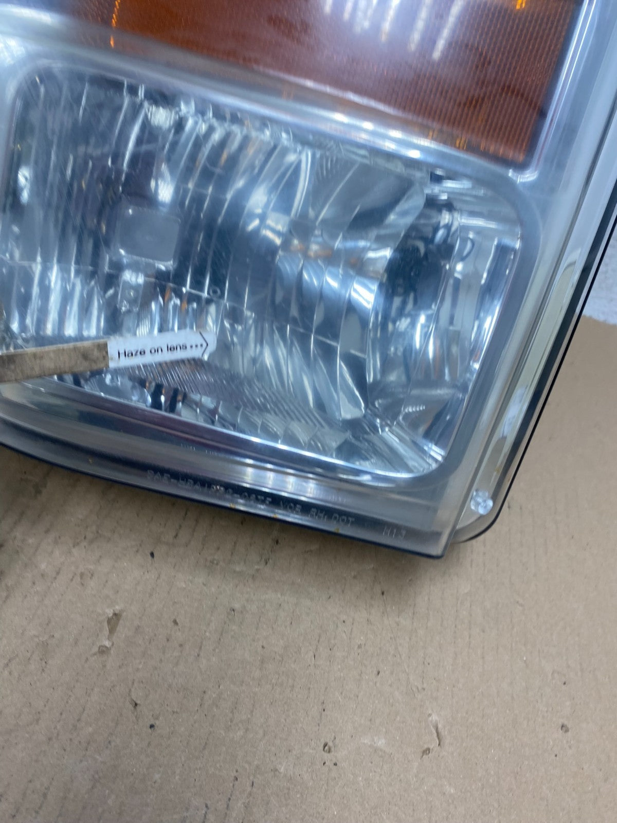 2008 to 2010 Ford F250 Super Duty Right Passenger RH side Headlight AE7261 DW4