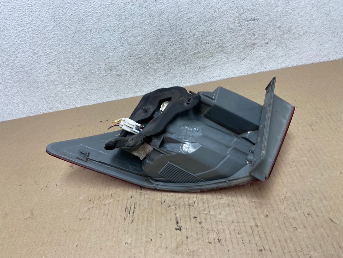 2010 - 2013 Kia Forte Left Driver LH Side Tail Light AF5913 LK8