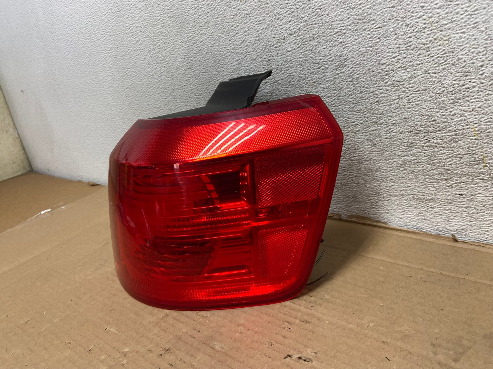 2010 to 2017 GMC Terrain Halogen Right Passenger Rh Side Tail Light AG9211 LK2
