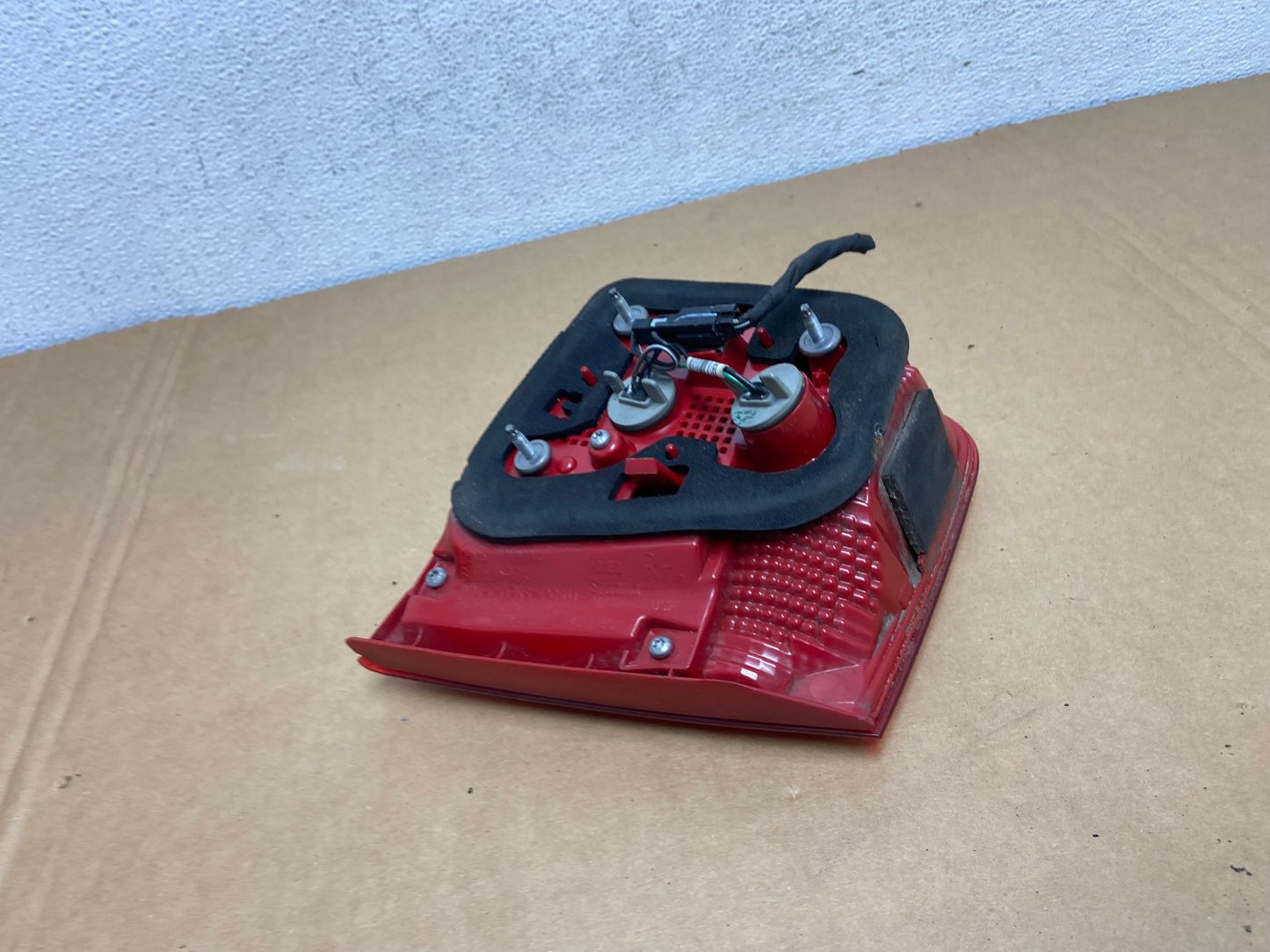 2013-2016 Chevrolet Malibu Right Passenger Rh Inner Tail Light AD2547 LK4