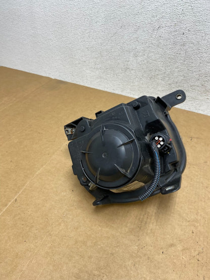 2012 to 2017 Fiat 500 Right Passenger RH Halogen Headlight AE3046 DW5