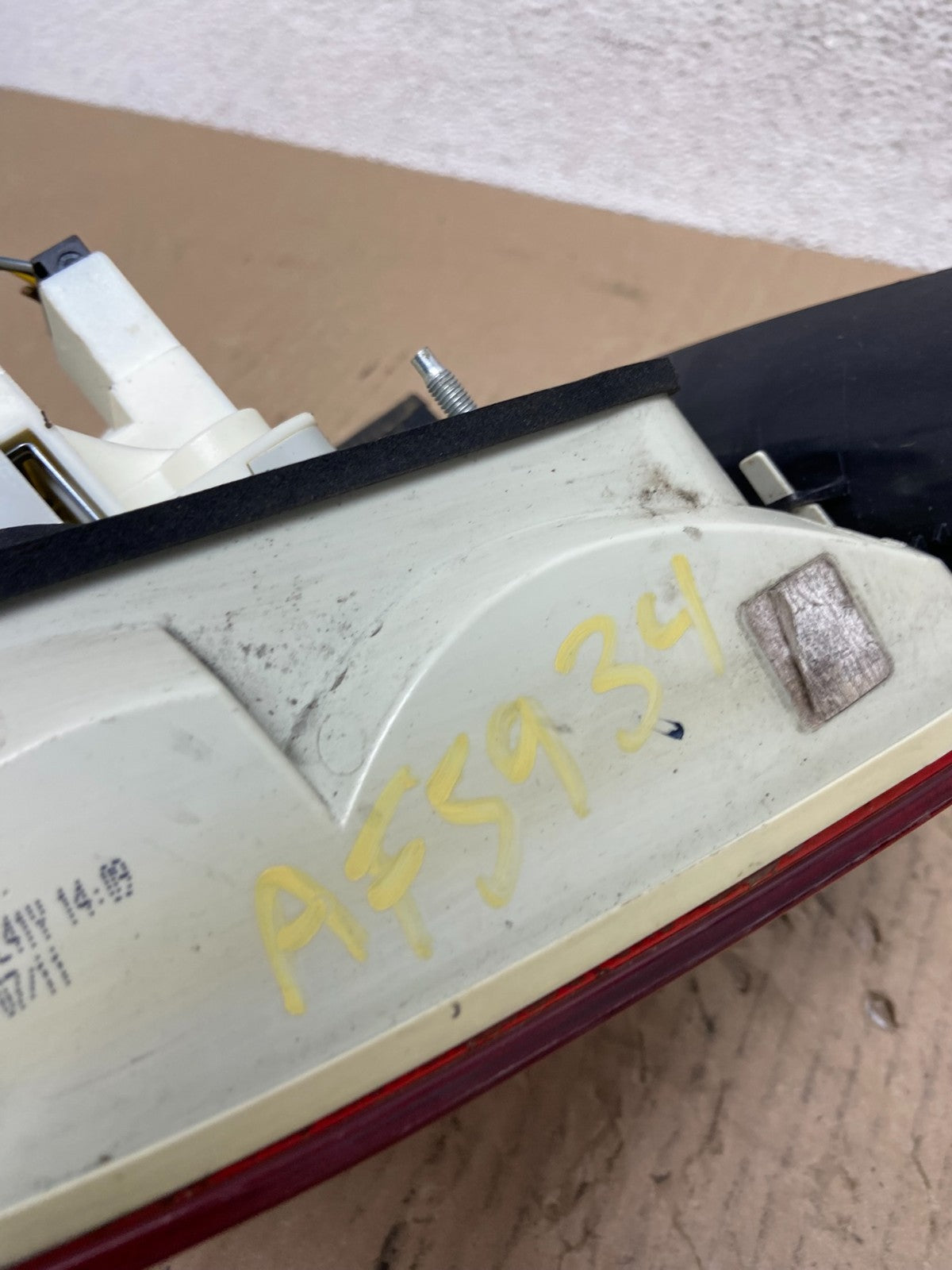 2009 2010 BMW 328i 3 Series Right Passenger RH Side Tail Light AF5934 LK6