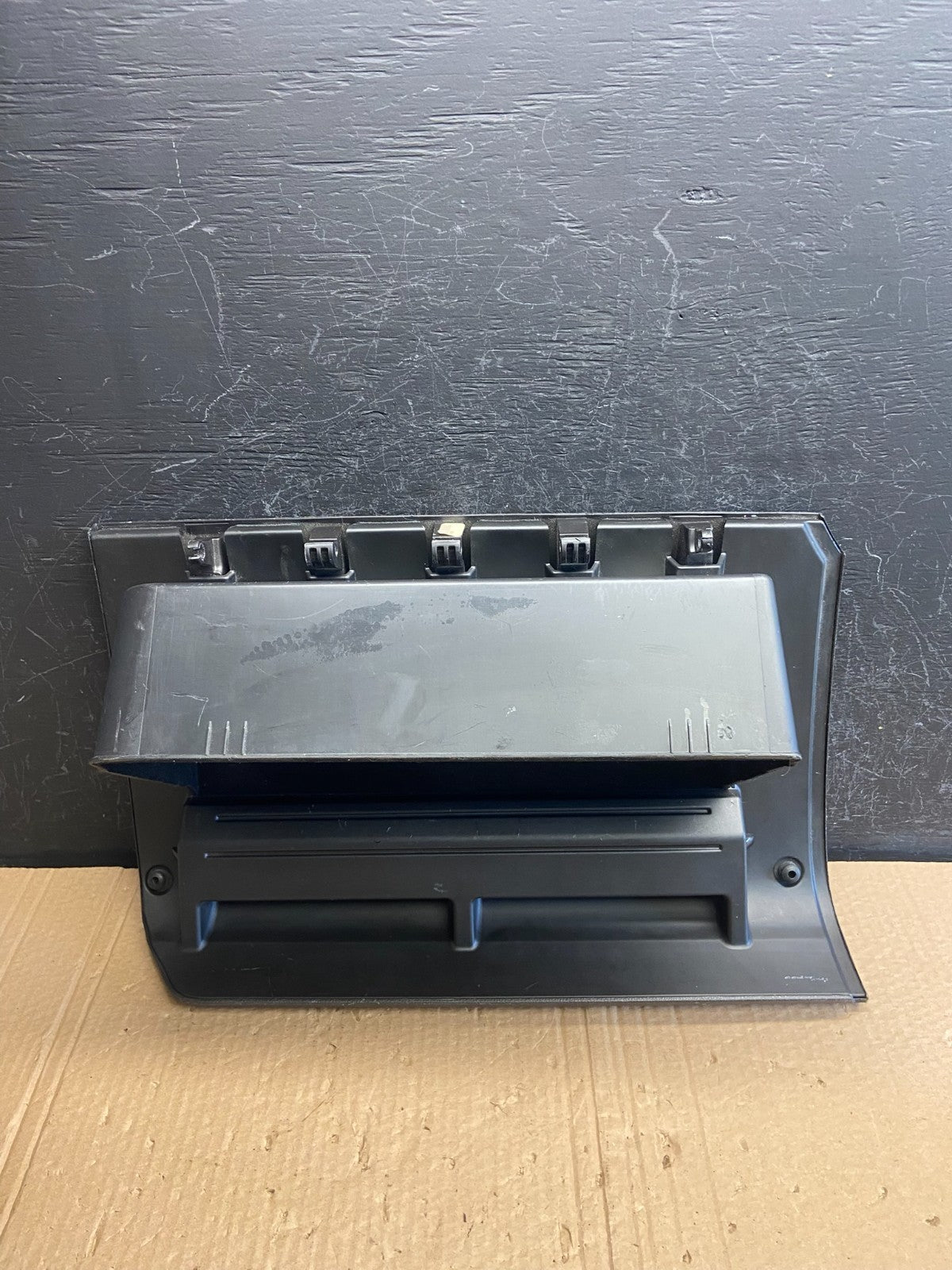 2011 to 2019 Ford Explorer Front Right Passenger Storage Glove Box AF6332 DG6