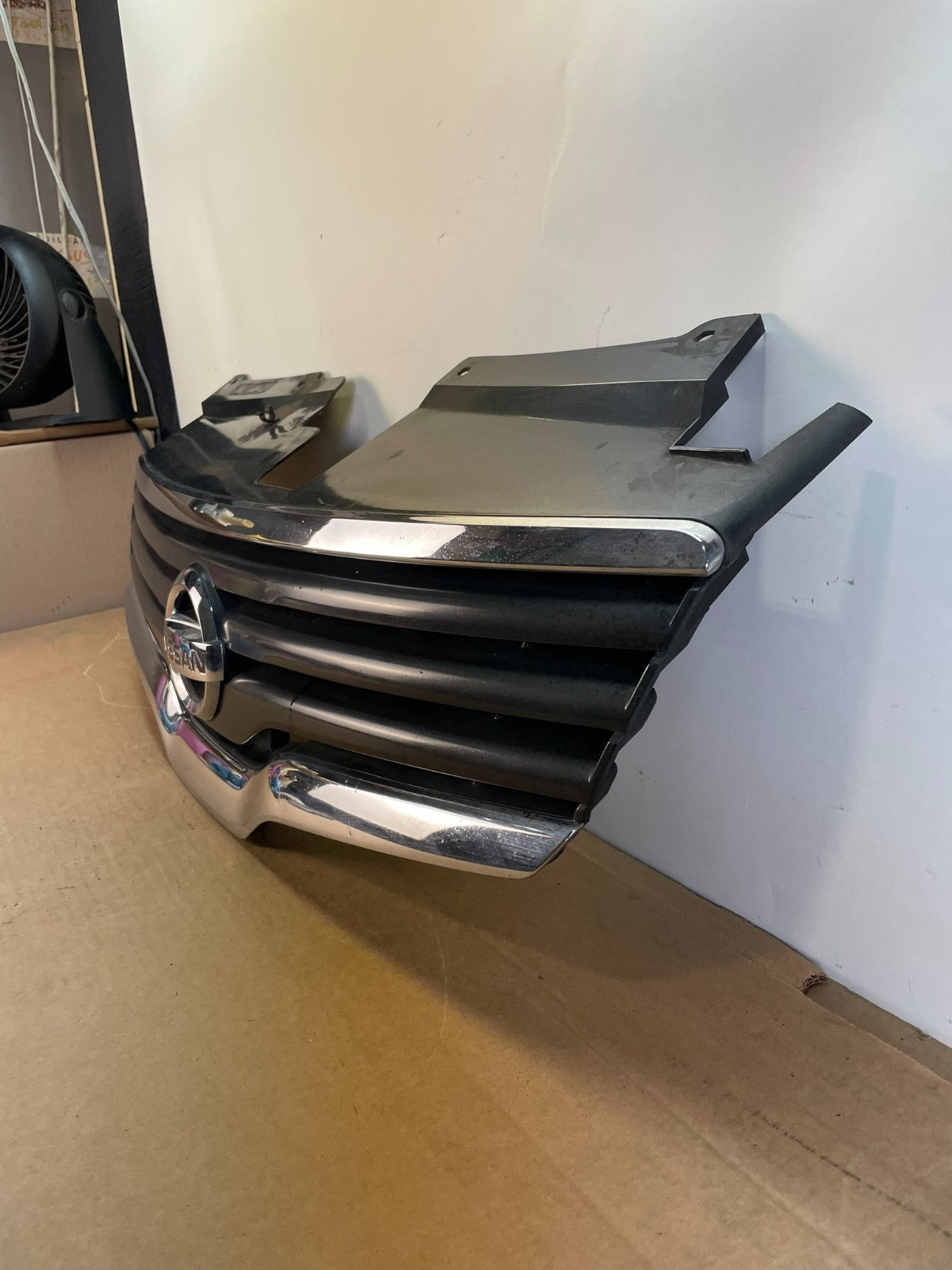 Sedan 2007 2008 2009 Nissan Altima Front Upper Grill Grille AG0835 DG1